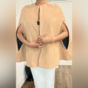 Tan cape